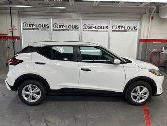 Nissan KICKS S 2024