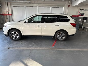 2019 Nissan Pathfinder SL Privilège