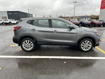 2021 Nissan Qashqai S AWD