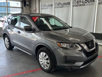 2018 Nissan Rogue S | FWD | 167131KM