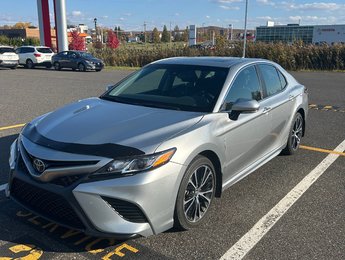 Toyota Camry SE Amélioré 2018