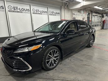 Toyota Camry XLE Hybrid PEA  72/120 2022