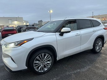 Toyota Highlander Limited AWD 2024