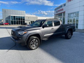Toyota Tacoma TRD sport 2023