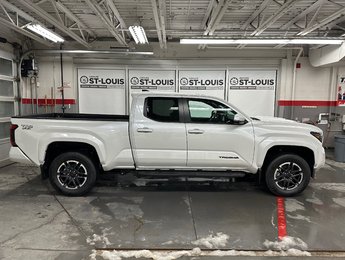 2025 Toyota Tacoma DOUBLE CAB AT