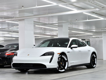 2024 Porsche Taycan Taycan 4S / Premium Package / BOSE