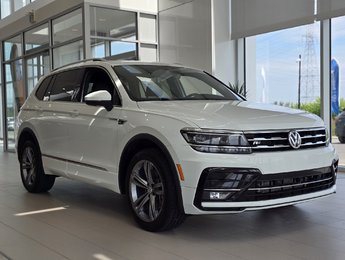 Volkswagen Tiguan Highline R-LINE | TOIT PANO | NAV | CUIR | BAS KM! 2021