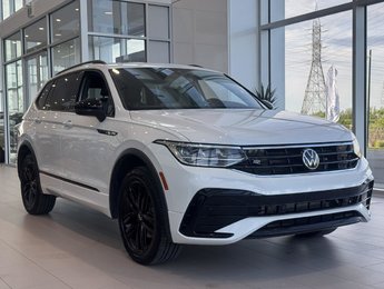 Volkswagen Tiguan Comfortline R-Line Black Edition 4MOTION | DÉMARREUR | TOIT PANO +++ 2022
