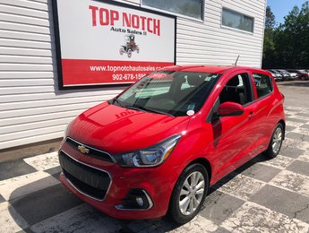 Chevrolet SPARK 1LT LT - sunroof, reverse camera, hands free, cruise 2016