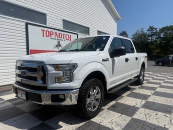 Ford F150 XLT, keyless entry, CRUSIE CONTROL, Bluetooth 2016