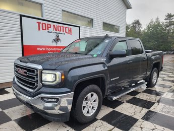 2017 GMC SIERRA K1500 SLE - 4WD, Bed liner, Tow PKG, Rev.cam, Alloys, AC