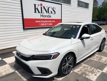 2024 Honda Civic Touring - power seats, hands free, sunroof, a/c