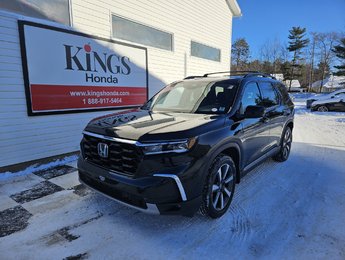2023 Honda PILOT Touring, Keyless entry, remote start, backup camer