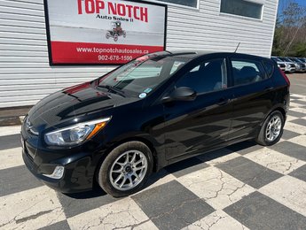 Hyundai Accent GL - FWD, Heated seats, Aftermarket Rims, Cruise 2016