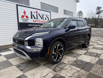 Mitsubishi Outlander LE S-AWC, keyless entry, backup camera, Bluetooth 2023