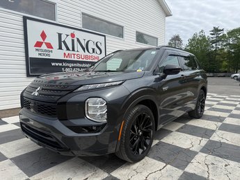 Mitsubishi Outlander GT NOIR, keyless entry, backup camera, Bluetooth 2024