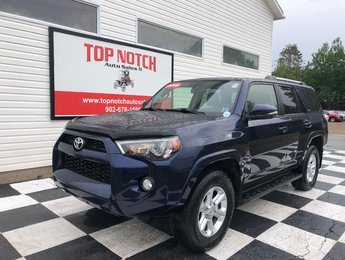 Toyota 4Runner SR5 - Third Row Seating, Reverse Camera, Sunroof 2019