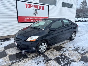 2008 Toyota Yaris Steel rims, automatic, rear defroster power mirror