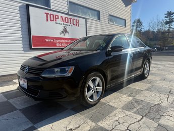 2014 Volkswagen JETTA Comfortline, Keyless entry, MP3, Cruise control