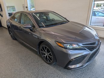 2023 Toyota Camry Hybrid SE, GARANTIE JUSQU EN 2027,