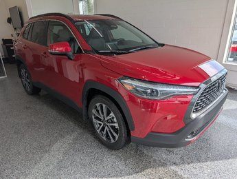 Toyota COROLLA CROSS XLE  AWD, CUIR, TOIT, GARANTIE JUSQU EN 2027, 2023