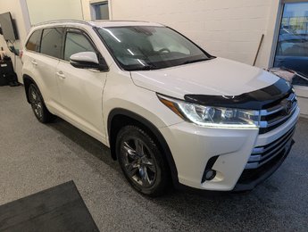 2017 Toyota Highlander Limited AWD,