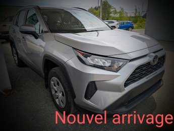 Toyota RAV4 LE AWD 2021