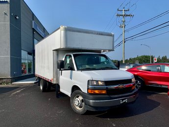 2017 Chevrolet Express Commercial Cutaway E4500