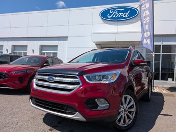 2017 Ford Escape Titanium 4WD   ENS. REMORQUAGE