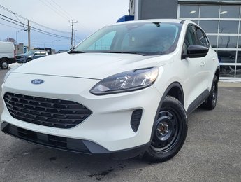2021 Ford Escape SE   AWD ENSEMBLE DECOR SPORT