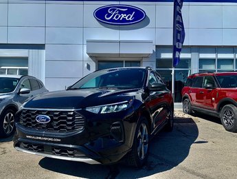 2023 Ford Escape ST-Line  HEV  AWD