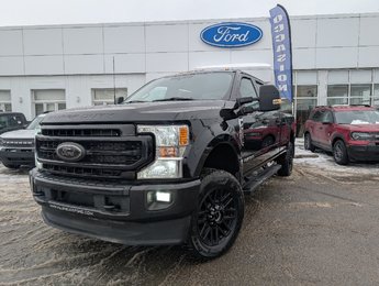 2022 Ford Super Duty F-250 SRW XLT ENSEMBLE DÉCOR NOIR 603A