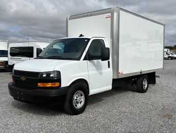 2025 Chevrolet Express Commercial Cutaway 3500 Cube 14'