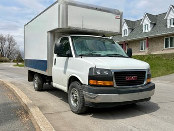 GMC Savana Commercial Cutaway 3500 Cube 12' PIEDS 2020