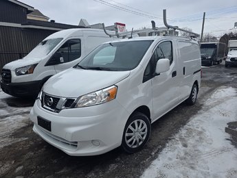 Nissan NV200 Compact Cargo SV 2020