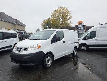 2013 Nissan NV200 S