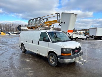 GMC Savana Cargo Van 3500 155' 2017