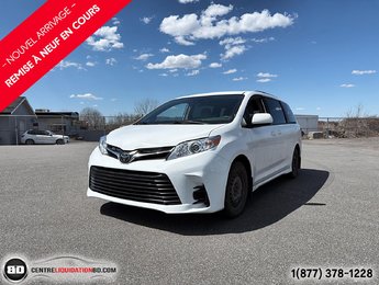 Toyota Sienna LE 2019