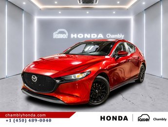 2020  Mazda3 Sport CARPLAY// HEATED SEATS// MAGS// CAMERA // ACTIVE SECURITY SYSTEM