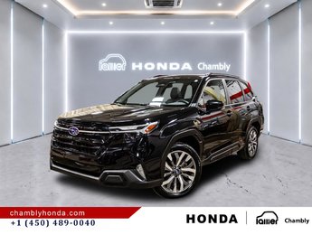 2025 Subaru Forester Premier AWD 13,000 KM I LEATHER I HEATED SEAT I CAMMERA I MAGS I CARPLAY I SUNROOF I ACTIVE SECURIT