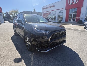 2024 Toyota RAV4 Prime SE AWD  SUNROOD I MAGS I CARPLAY I HEATED SEATS I CAMERA I ACTIVE SECURITY