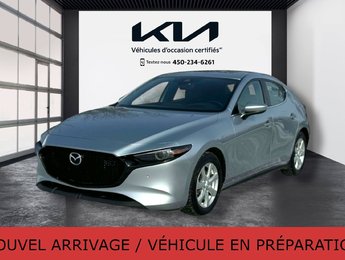 Mazda3 Sport GT, JAMAIS ACCIDENTÉ, 8 PNEUS, CUIR, TOIT, AWD 2023