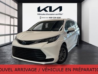 Toyota Sienna LE HYBRIDE, JAMAIS ACCIDENTÉ, 8 PASSAGERS, AWD 2025