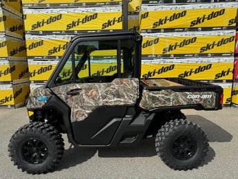 2024 Can-Am Defender LIMITED CAB HD10