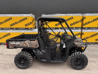 Can-Am Defender XT HD9  2025