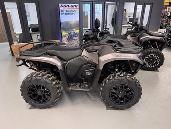Can-Am OUTLANDER 700 XT  2026