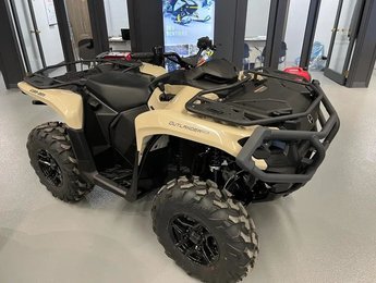 Can-Am Outlander PRO XU HD7  2025