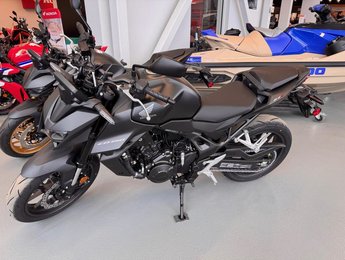 Honda CB750AS  2025
