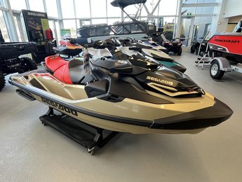 Sea-Doo RXT X 325 ( Rabais de 1250$)  2025