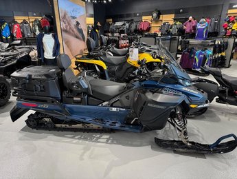 2025 Ski-Doo EXPEDITION SE TURBO R